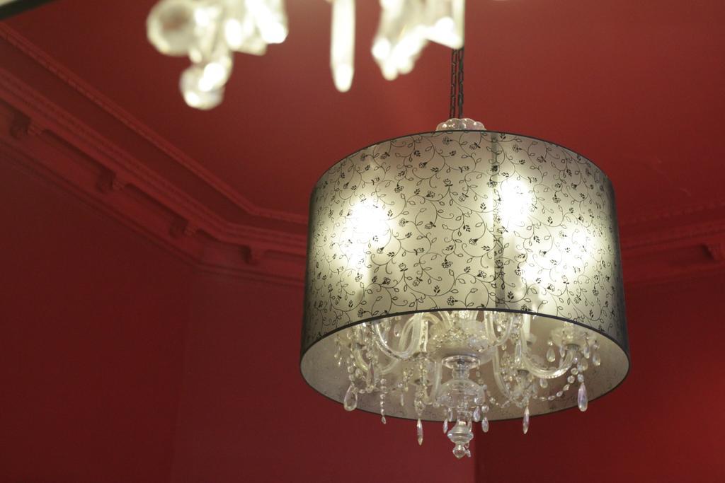 Urban Style, Hotel Le Cheval Noir, Saint-Etienne Экстерьер фото